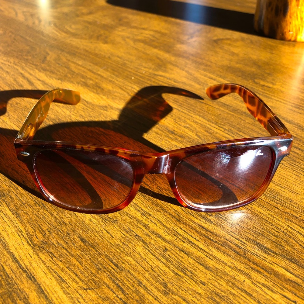 Ray-Ban Brown Tortoise Shell Sunglasses